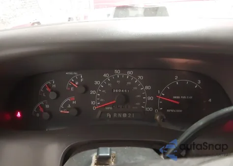 2000 Ford F-350 Lariat/Xl/Xlt z USA, uszkodzony, nr VIN 1FTSX31F5YEE44482